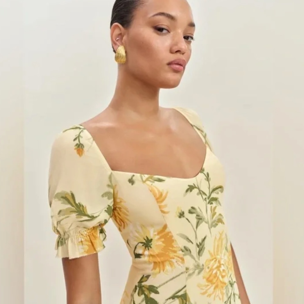 Reformation Gloria Dress in Honeyglow - Picture 2 of 8